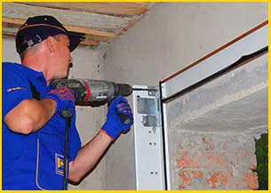 Elite Garage Door Service Dickinson, TX 281-643-7848 - 11-install